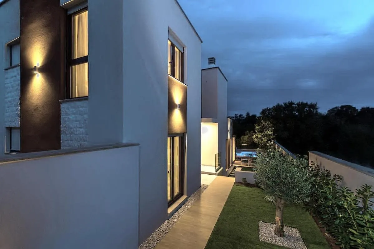 Villa Lo La By Istrialux Svetvincenat