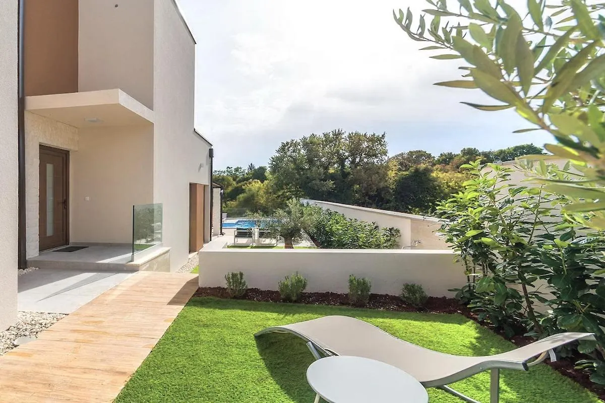 Villa Lo La By Istrialux Svetvincenat Croatia