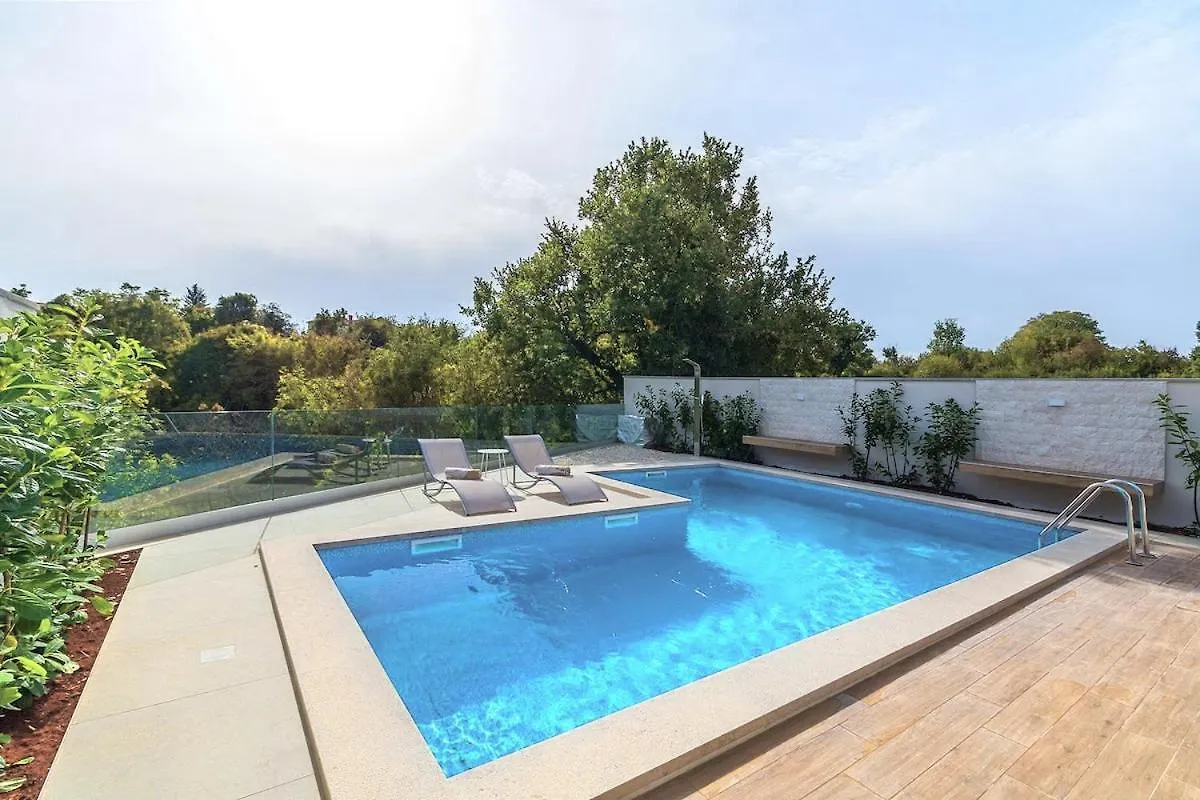 Villa Lo La By Istrialux Svetvincenat Croatia